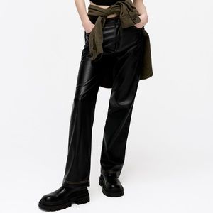 FAUX LEATHER EXPOSED STITCH PANTS